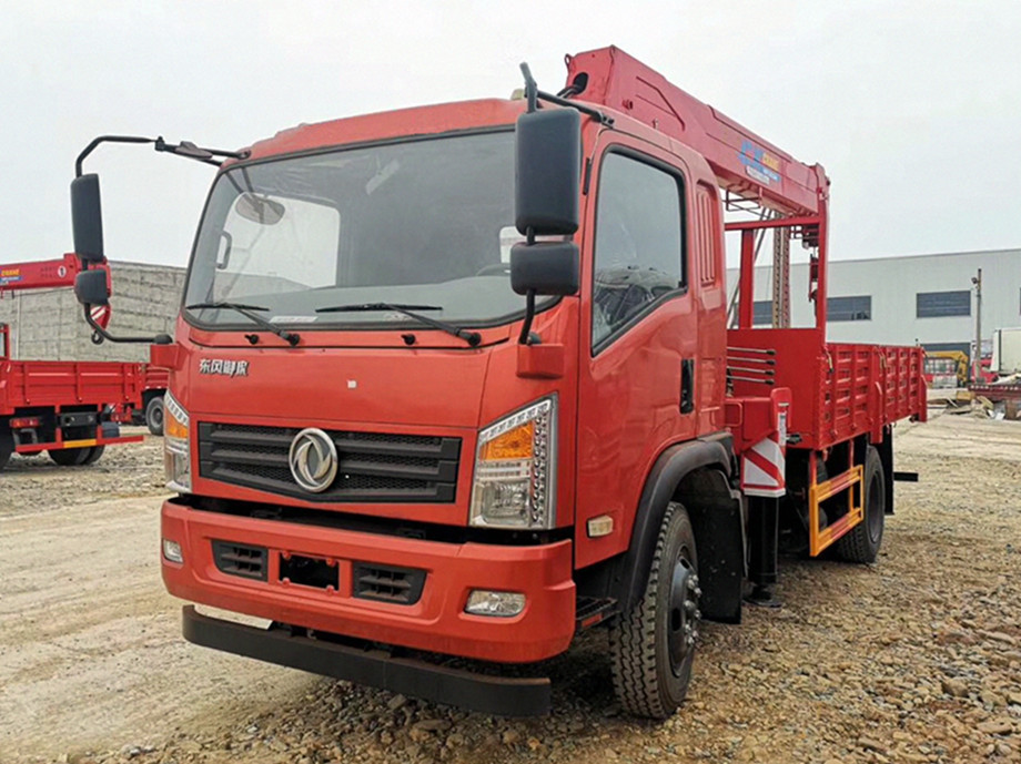 東風御虎D912隨車吊