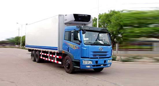 解放后雙橋冷藏車